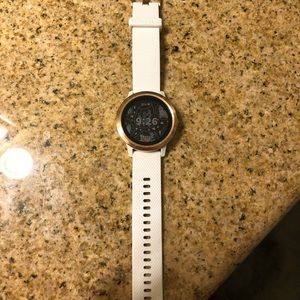 Garmin vivoactive 3
